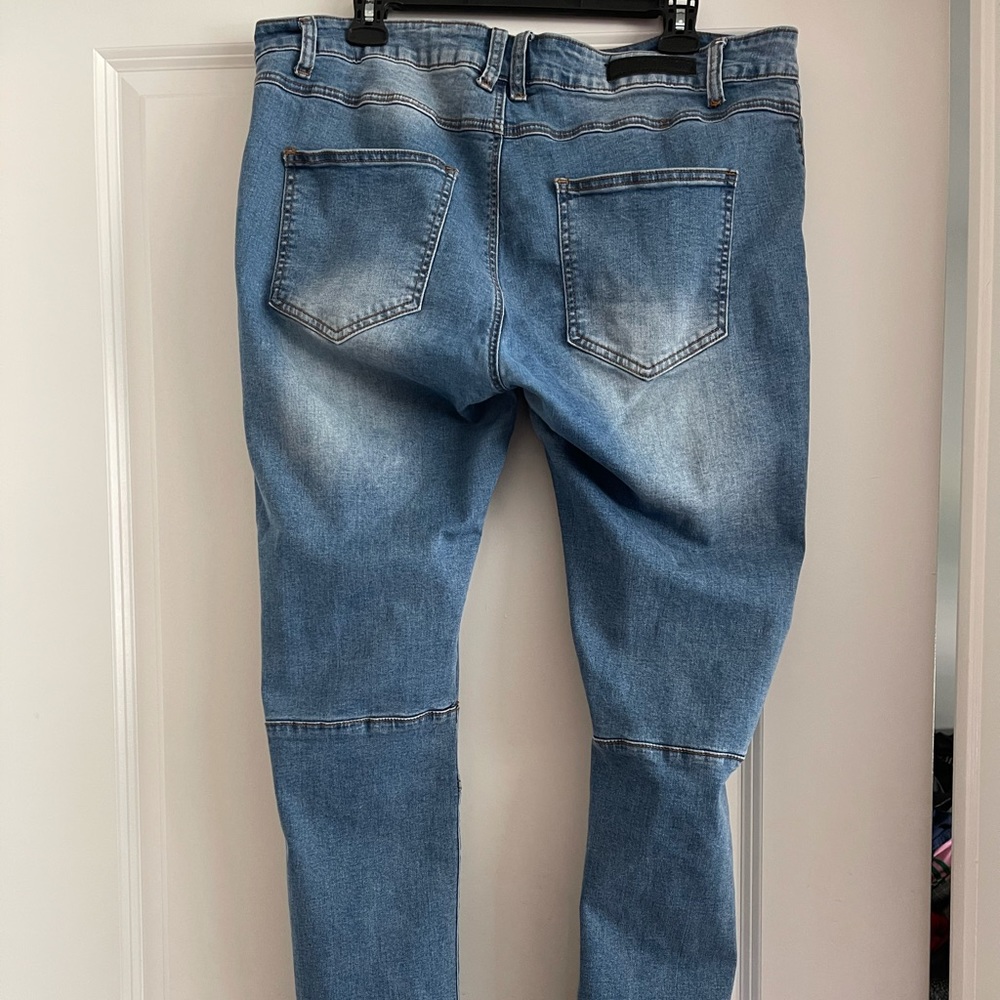 Men’s Black Premium Jeans